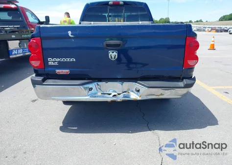 2007 Dodge Dakota Slt z USA, uszkodzony, nr VIN 1D7HW42K27S161011